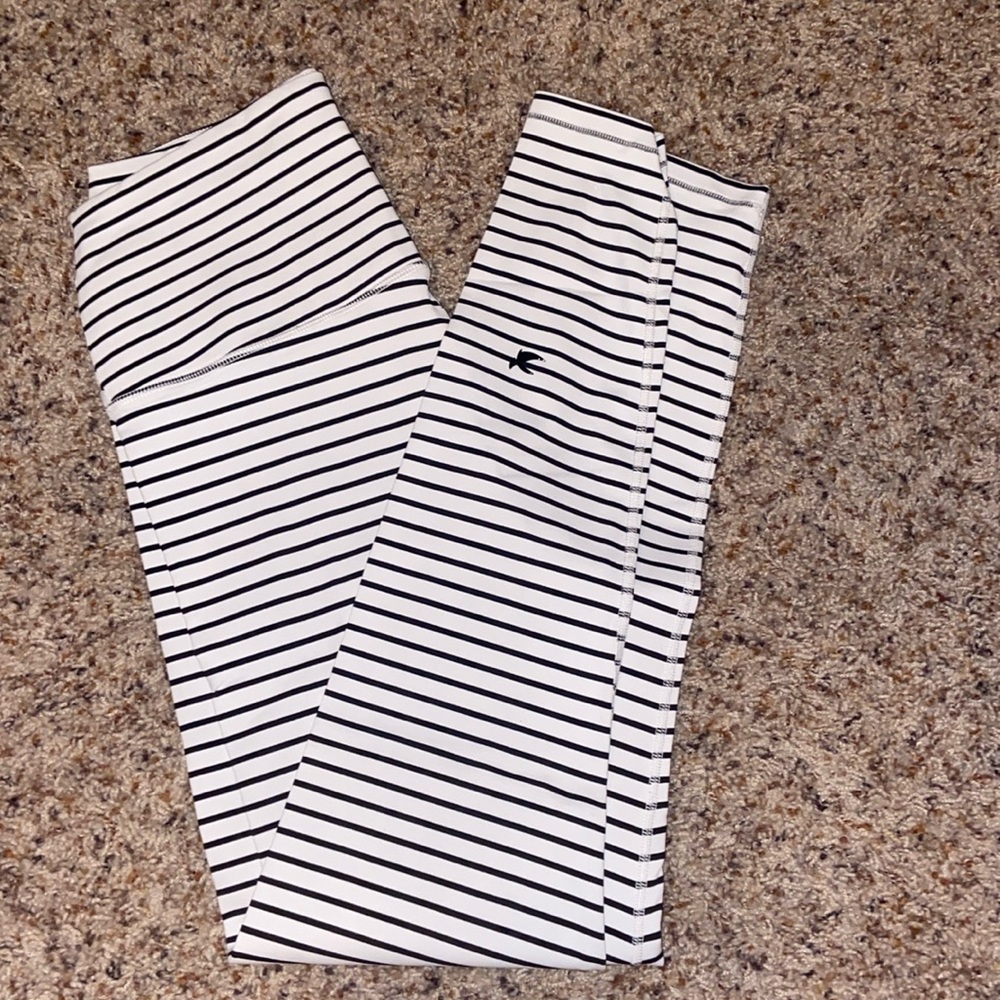 Glyder high waist power leggings size M